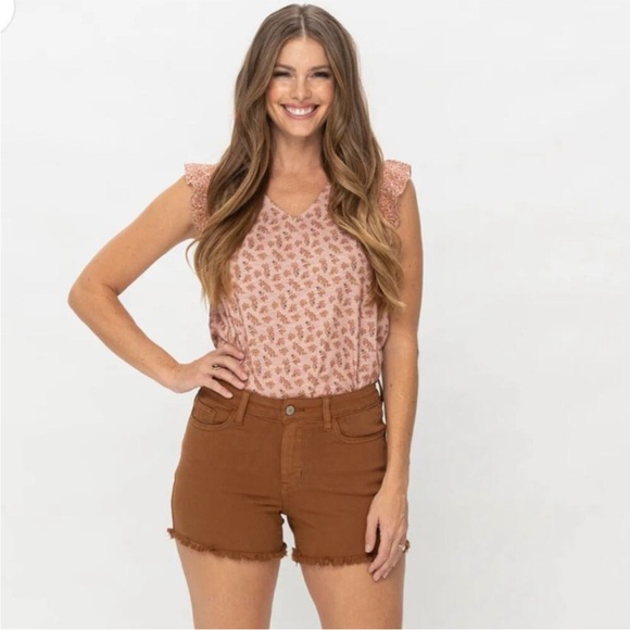 Judy Blue Pants - NWT Judy Blue Mid-Rise Cut Off Frayed Brown Shorts
